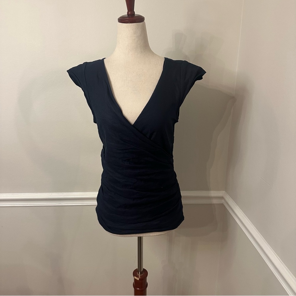 Nicole Miller Atelier Ruched black sleeveless blouse- Size large